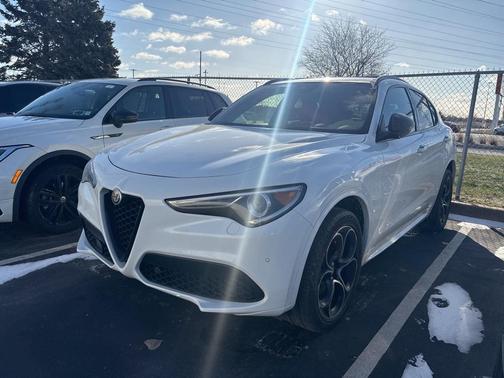 2023 Alfa Romeo Stelvio Veloce