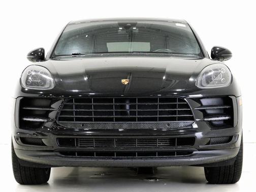 2021 Porsche Macan Base