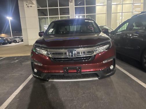 2021 Honda Pilot Touring 8-Passenger