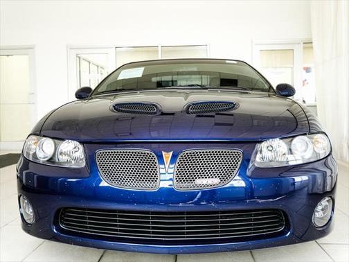2005 Pontiac GTO Base