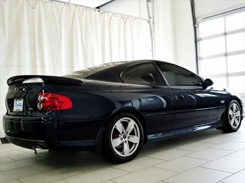 2005 Pontiac GTO Base