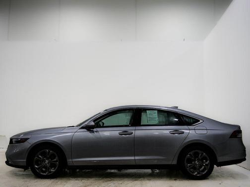2023 Honda Accord EX 1.5T