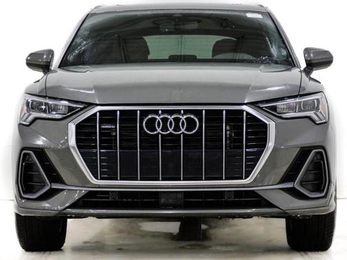 2024 Audi Q3 Premium