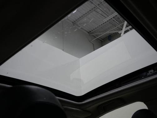 Ice Silver Metallic 2016 Subaru Forester 2.5i Limited