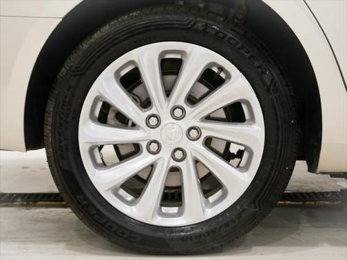 2015 Buick LaCrosse Base