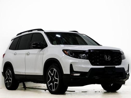2023 Honda Passport Elite