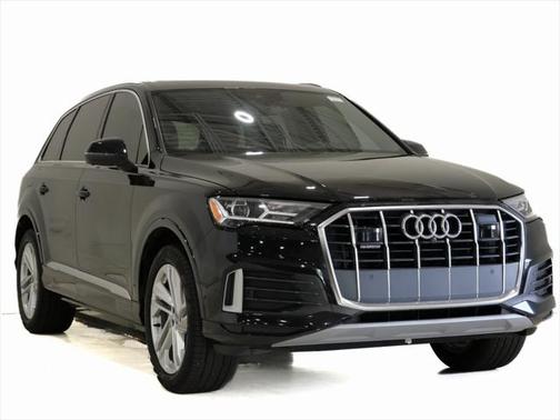 2021 Audi Q7 45 Premium Plus