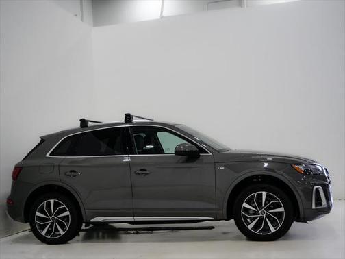 2024 Audi Q5 45 S line Premium
