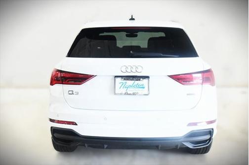 2023 Audi Q3 Premium