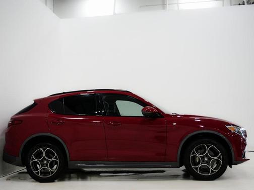 2022 Alfa Romeo Stelvio Ti
