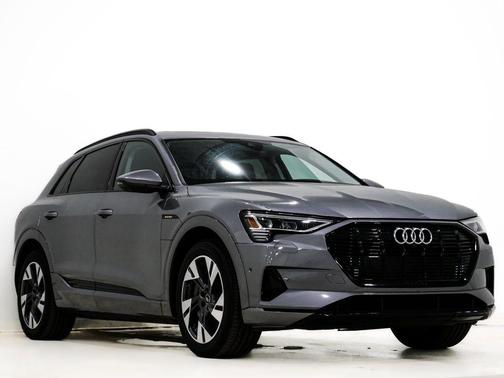 2023 Audi e-tron Premium