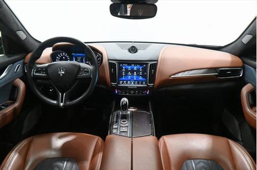 2017 Maserati Levante Base