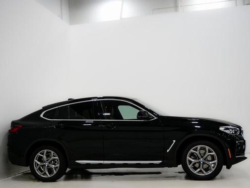 2021 BMW X4 xDrive30i