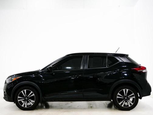 2018 Nissan Kicks SV