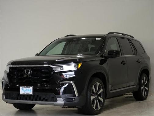 2023 Honda Pilot Touring 8-Passenger