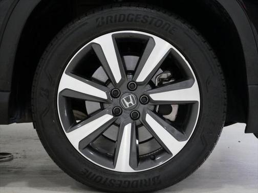 2023 Honda Pilot Touring 8-Passenger