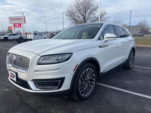 2020 Lincoln Nautilus Reserve