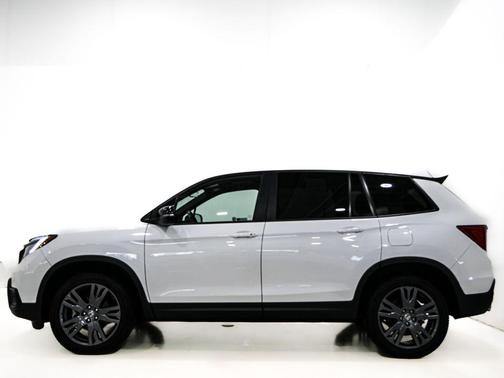 White 2020 Honda Passport EX-L
