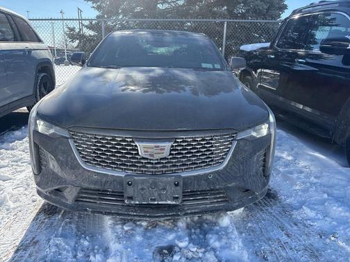 2023 Cadillac CT4 Premium Luxury