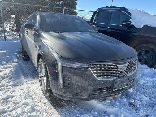 2023 Cadillac CT4 Premium Luxury