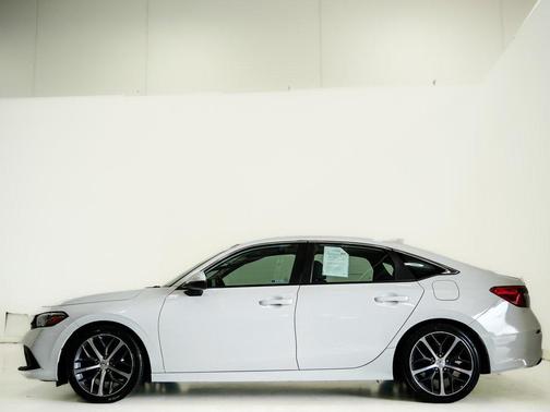 2022 Honda Civic Touring