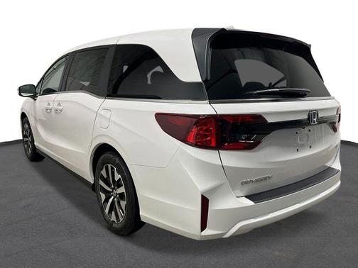 Platinum White Pearl 2026 Honda Odyssey EX-L
