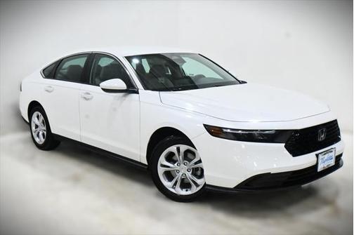 2025 Honda Accord LX 1.5T