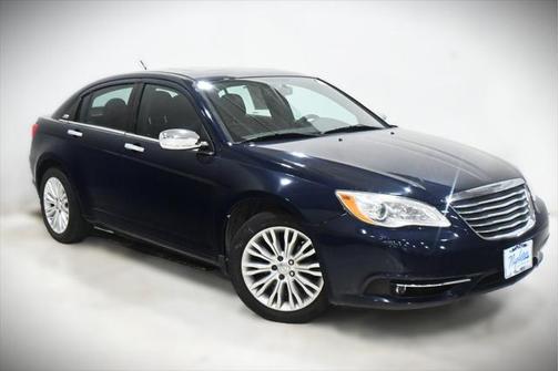 2013 Chrysler 200 Limited