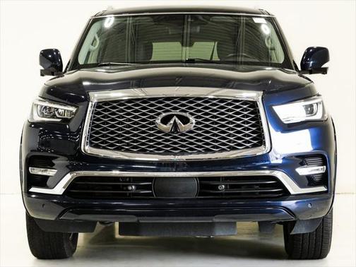 2021 INFINITI QX80 Luxe