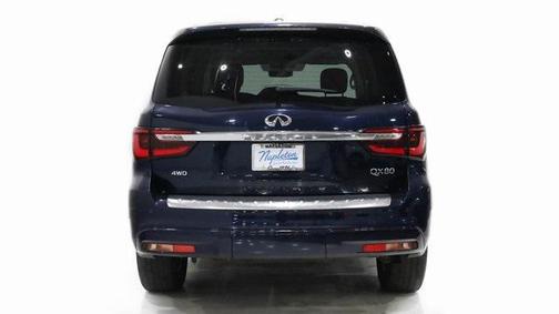2021 INFINITI QX80 Luxe
