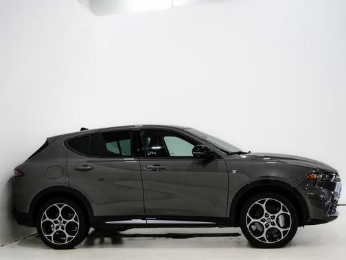 2024 Alfa Romeo Tonale Ti