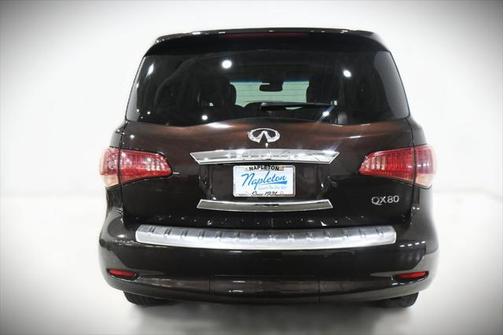2017 INFINITI QX80 Base