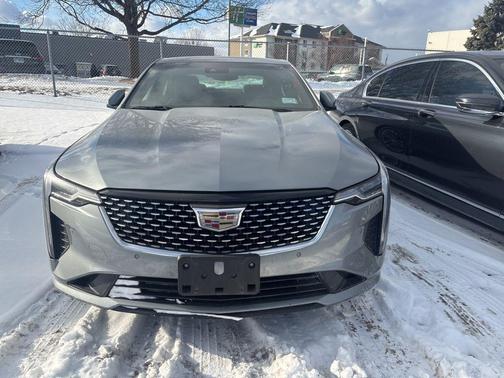 2023 Cadillac CT4 Premium Luxury