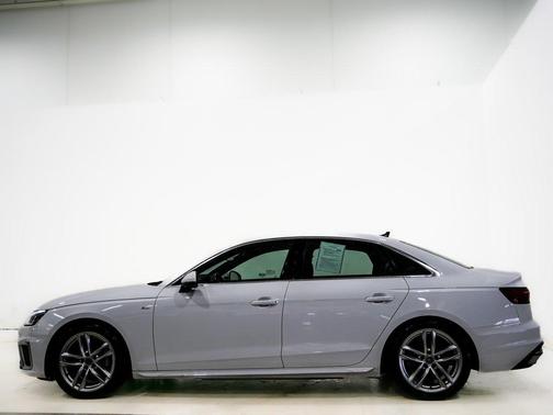 2023 Audi A4 45 S line Premium Plus
