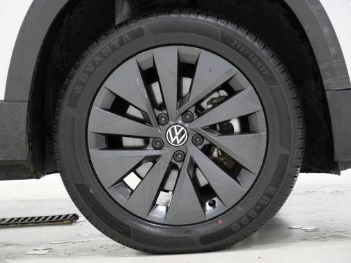 2024 Volkswagen Taos 1.5T S