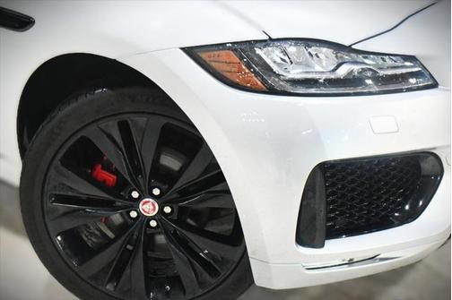2019 Jaguar F-PACE S