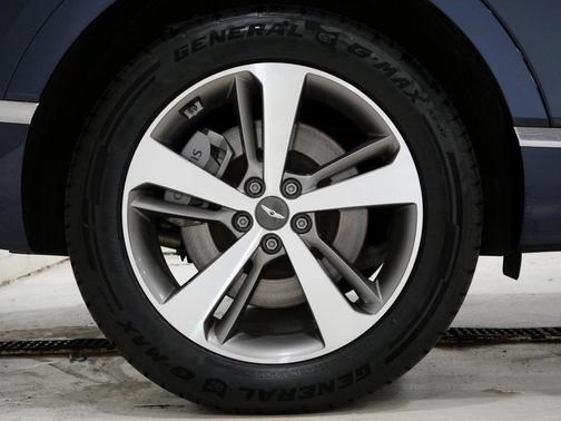 2023 Genesis GV80 2.5T