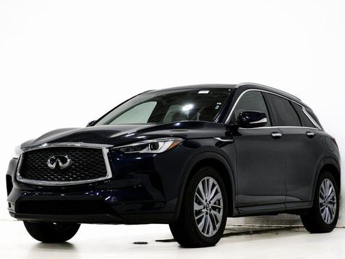 2024 INFINITI QX50 LUXE