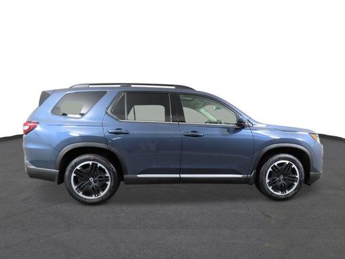 2026 Honda Pilot Touring 8-Passenger