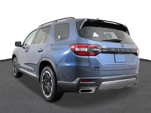 2026 Honda Pilot Touring 8-Passenger