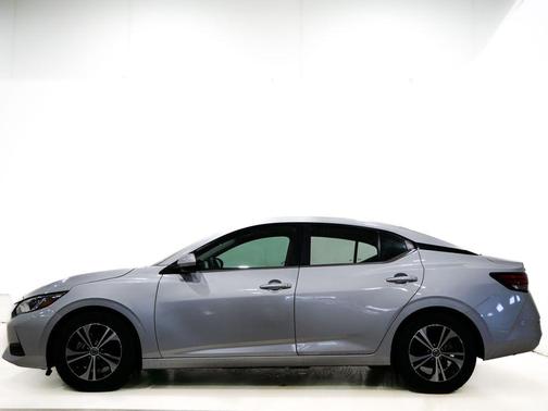 Brilliant Silver Metallic 2023 Nissan Sentra SV