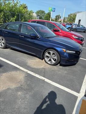 2018 Honda Accord Touring 2.0T