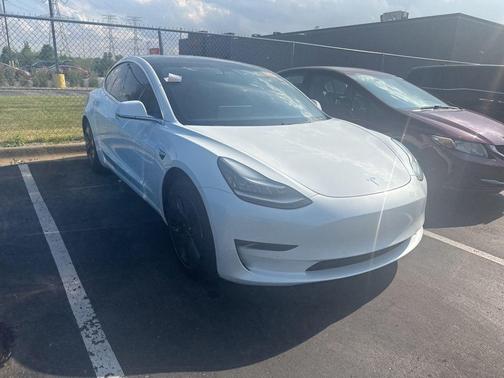 White 2019 Tesla Model 3 Long Range