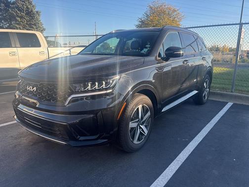 2023 Kia Sorento S