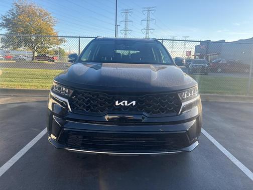 2023 Kia Sorento S