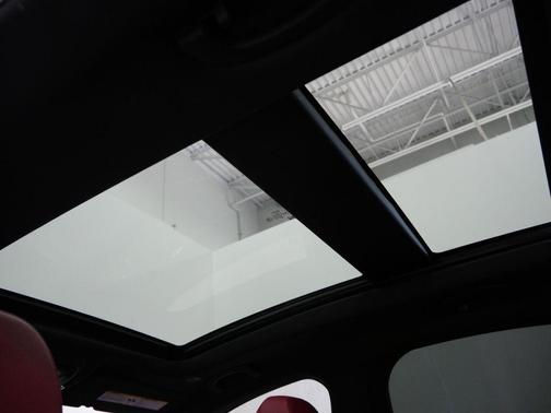 Alfa White 2023 Alfa Romeo Stelvio Veloce