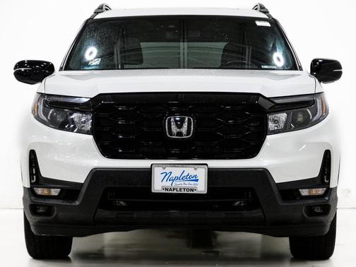 2023 Honda Passport Elite
