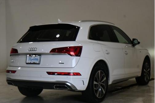 2023 Audi Q5 45 S line Premium