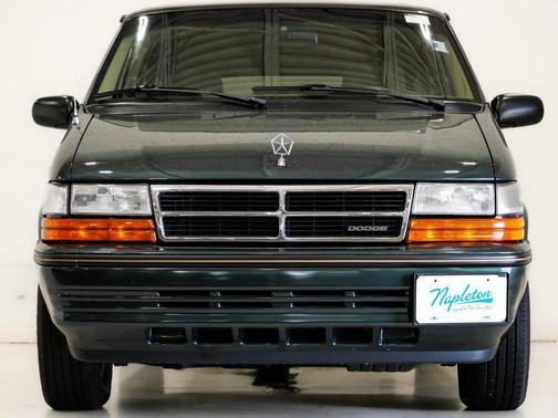 1993 Dodge Grand Caravan SE