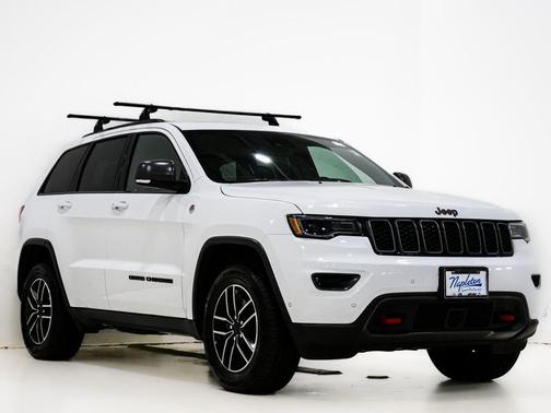 Bright White Clearcoat 2021 Jeep Grand Cherokee Trailhawk